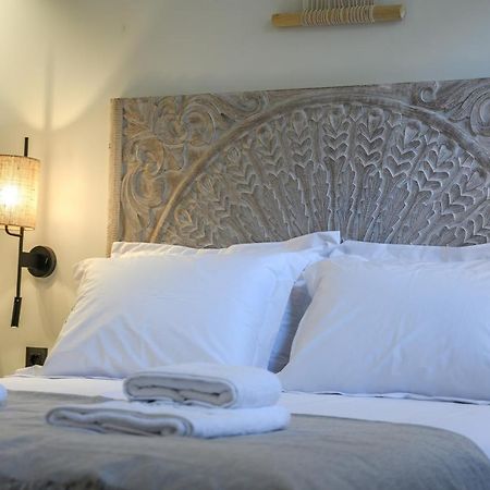 Marea Boutique Suites 罗希姆诺 外观 照片