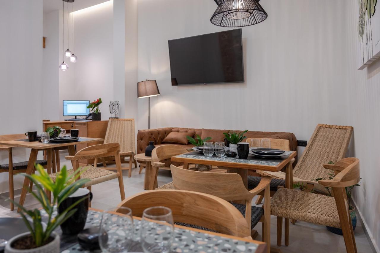 Marea Boutique Suites 罗希姆诺 外观 照片