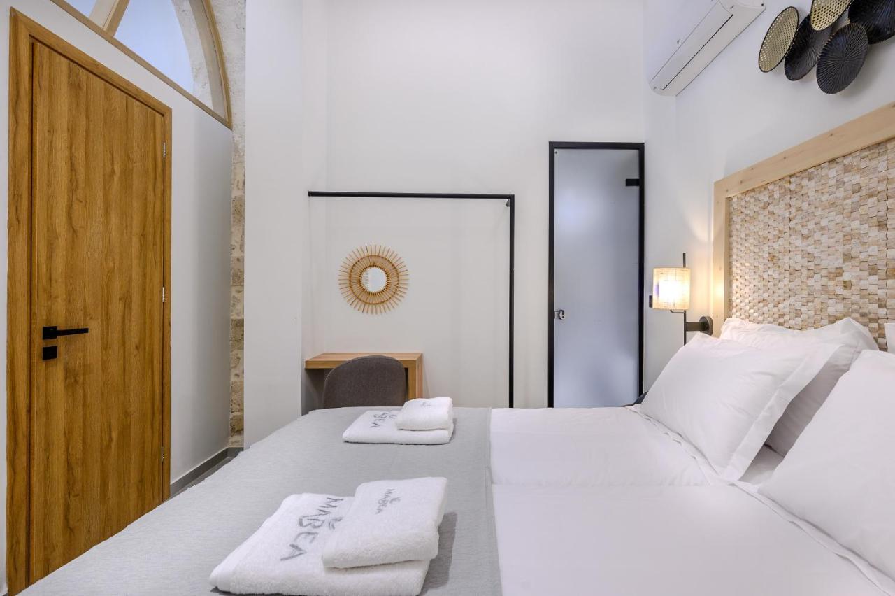Marea Boutique Suites 罗希姆诺 外观 照片