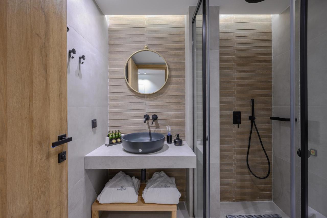 Marea Boutique Suites 罗希姆诺 外观 照片